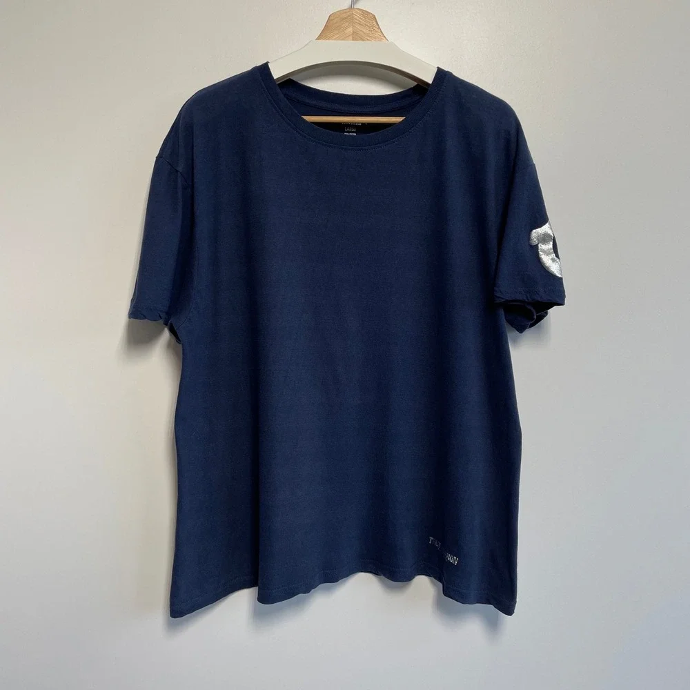 True Religion Mens Large Navy Blue Cotton T Shirt Metallic Horseshoe Logo